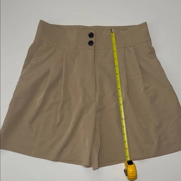 Ladies H&M Shorts US 8 Biege Worn - Picture 3 of 8